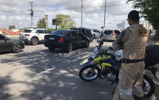 Nesta quarta 15 trânsito na ponte sobre o rio Poxim ficará em meia pista