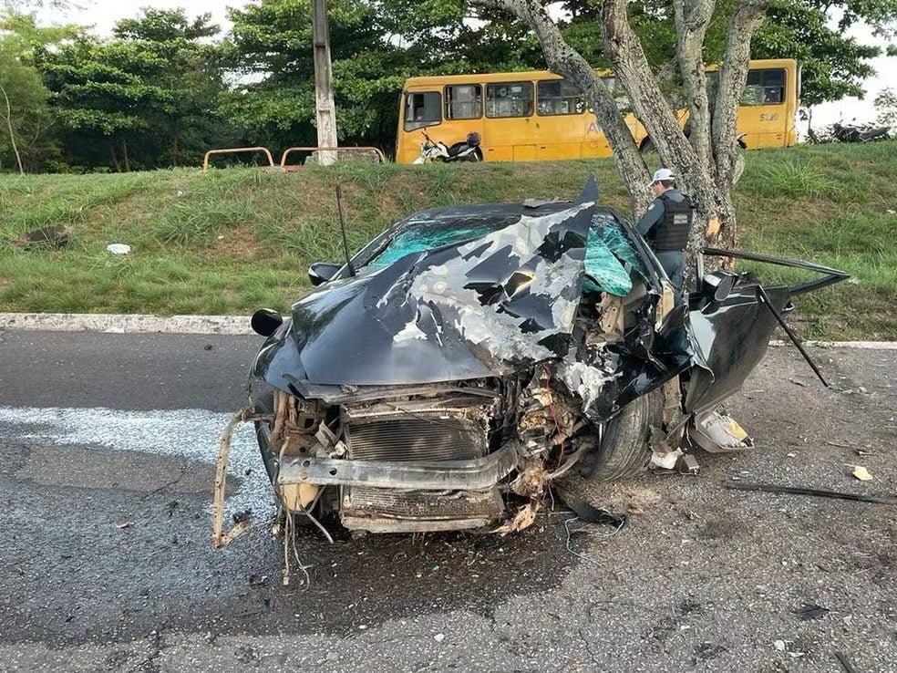 Acidente Na Avenida Marechal Rondon Deixa Duas Pessoas Feridas Em Aracaju