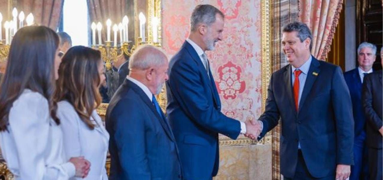 Ministro Marcio Macedo participa de encontros bilaterais na Espanha