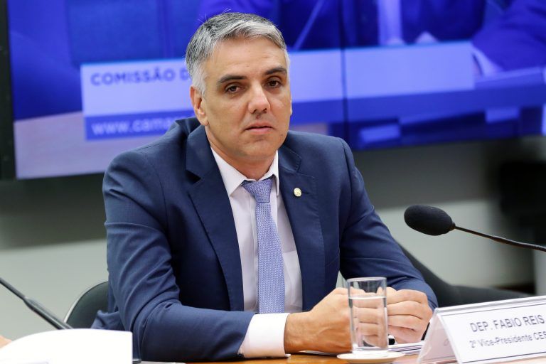 CGU aponta superfaturamento em contrato com emenda de Fábio Reias da Codevasf