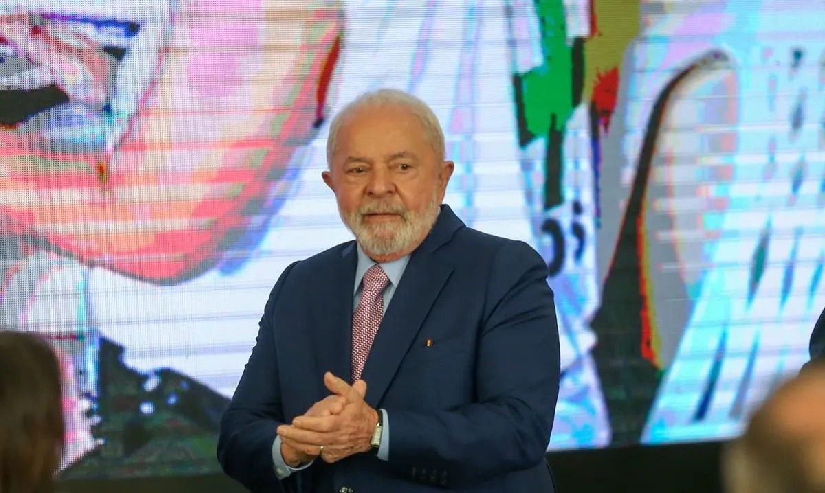 Presidente Lula iguala a marca de Bolsonaro com 48 medidas provisórias em primeiro ano de mandato