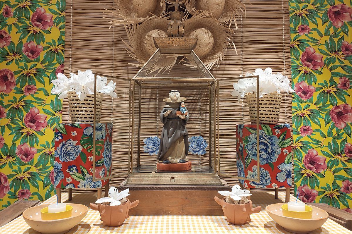 Imagem de altar para Santo Antonio criado pelo artista Jorge Luiz