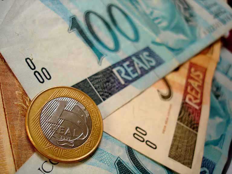 Teto de juros do consignado do INSS cairá para 1,8% ao mês