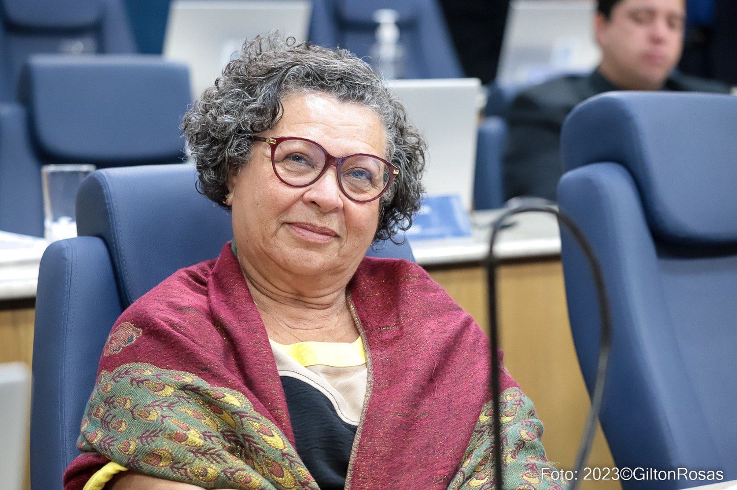 Atualização médica: Vereadora Ângela Melo segue estável na UTI