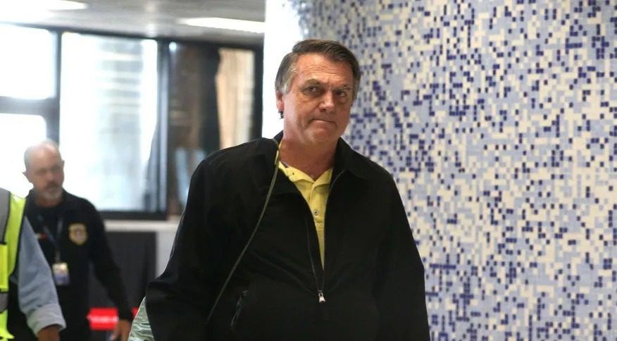 Ex-presidente Jair Bolsonaro passa por exames em hospital de São Paulo e pode fazer nova cirurgia
