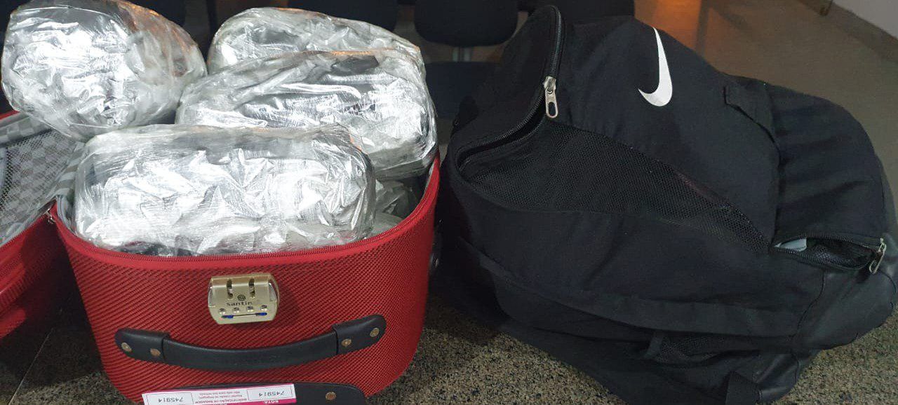 Passageiro de ônibus interestadual é preso com mala cheia de drogas na BR-101 em Estância