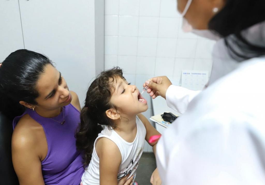 Prefeitura de Aracaju chama a atenção para necessidade da vacinação contra poliomielite