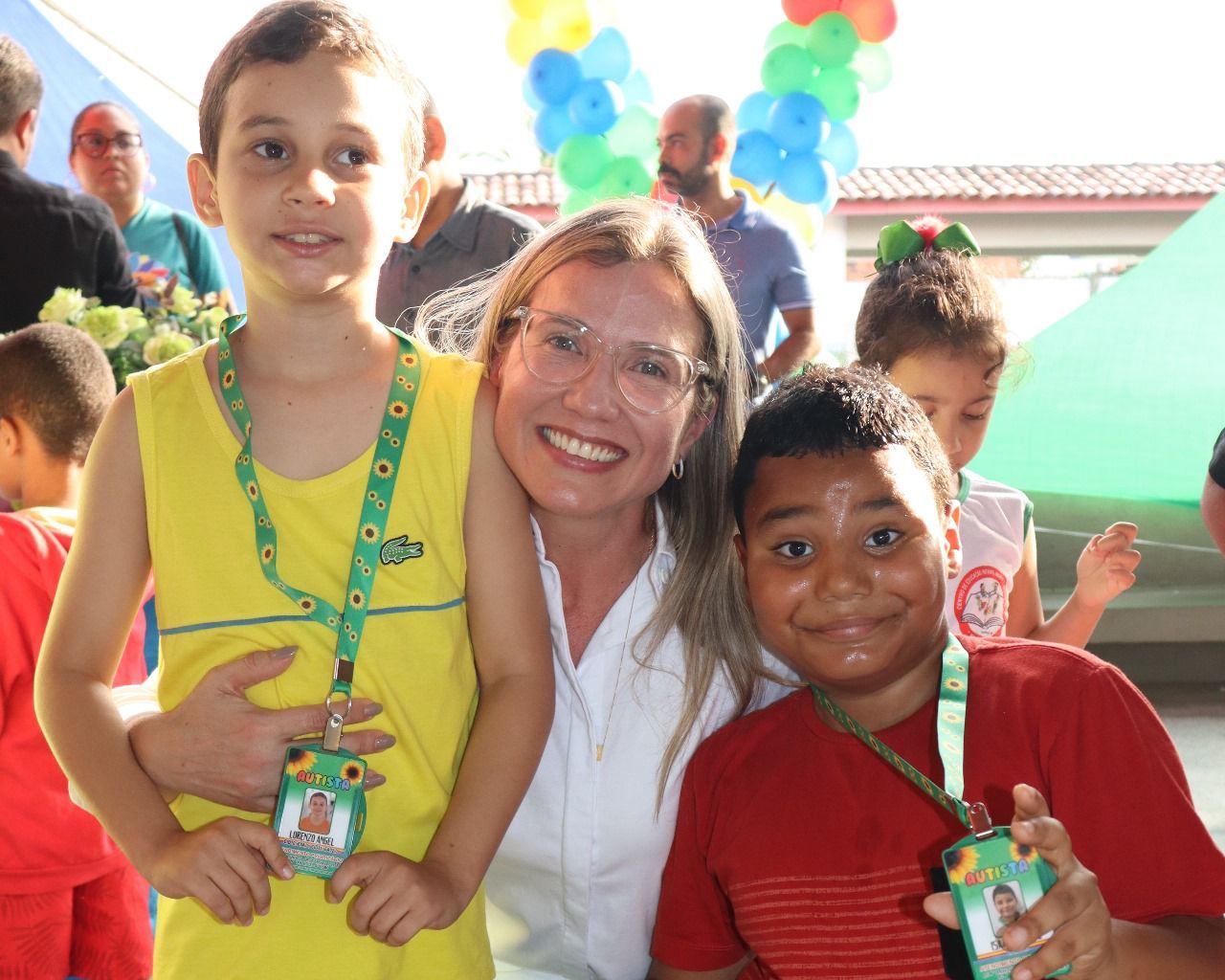 Prefeitura de Capela realiza entrega de carteiras de identificação para crianças com Transtorno do Espectro Autista