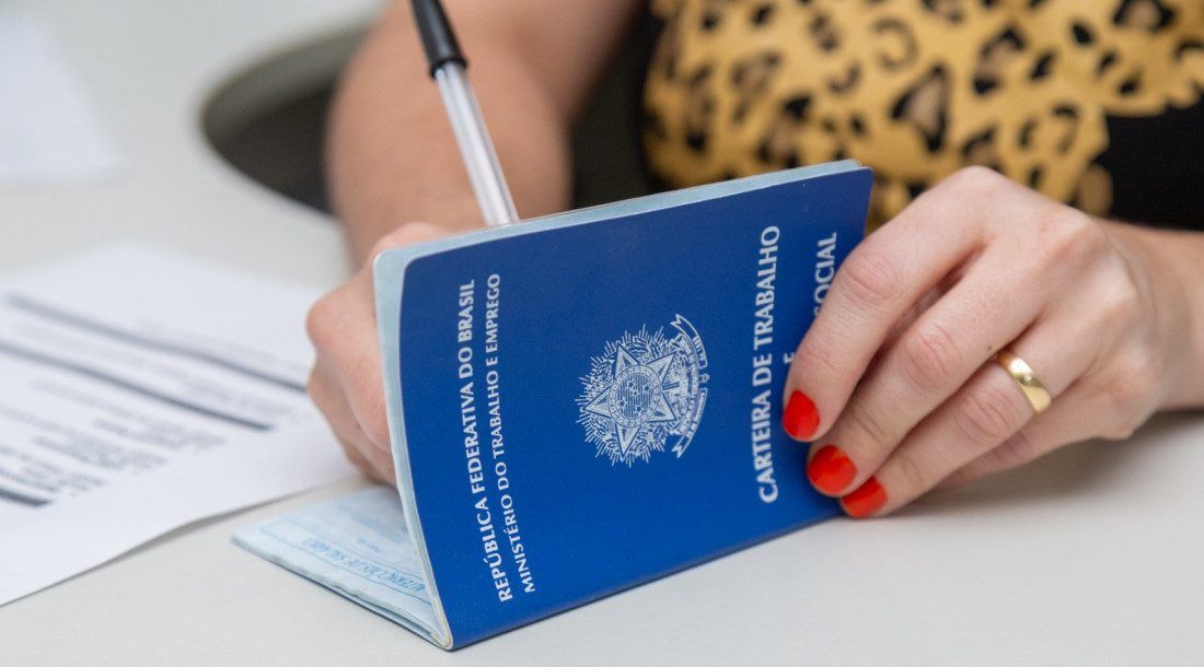 Brasil gera mais de 19 mileEmpregos em outubro e acumula saldo positivo de vagas em 2023, revela Caged