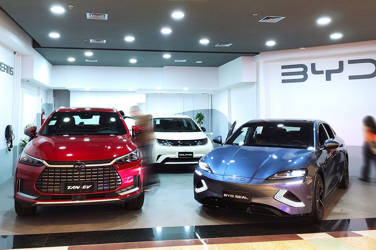 Imagem da concessionária BYD Sergipe instalada no Shopping Jardins