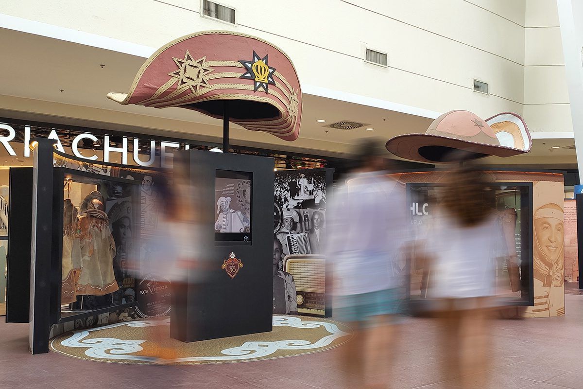 Imagem da exposição Luiz Gonzaga - 110 Anos do Nascimento, que segue em cartaz no Shopping Jardins, em Aracaju, até sábado, 21 de outubro de 2023