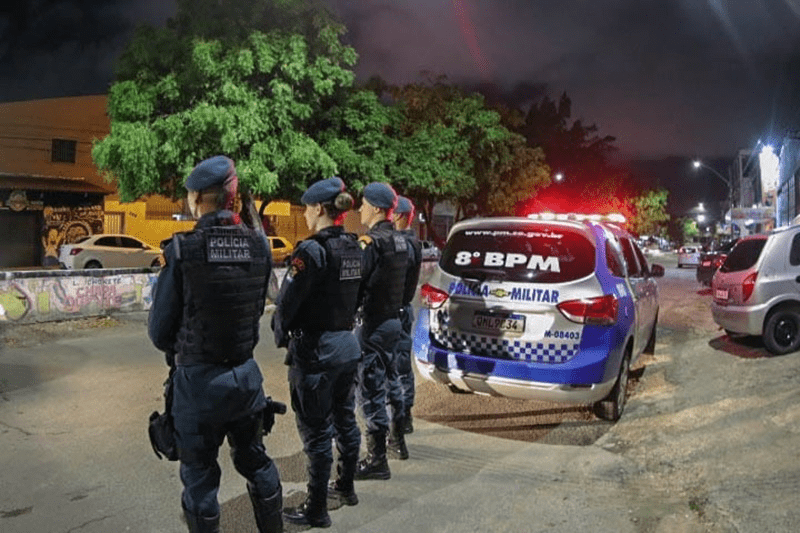Polícia do 8º BPM resgata crianças em situação de abandono no bairro Jardim Centenário
