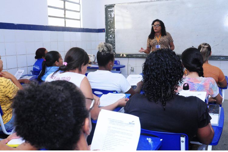 Prefeitura de São Cristóvão oferece cursos profissionalizantes gratuitos