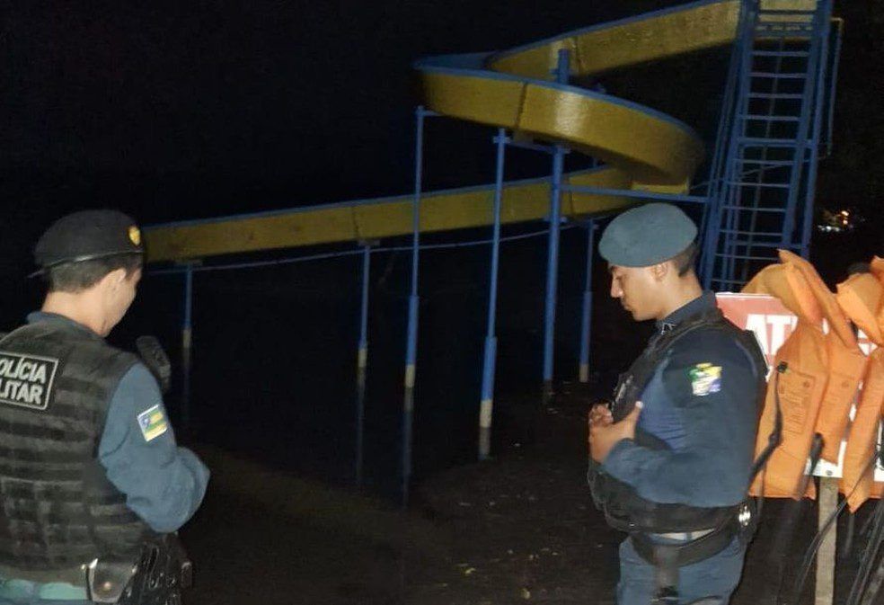 Homem morre durante passeio de caiaque na Lagoa dos Tambaquis