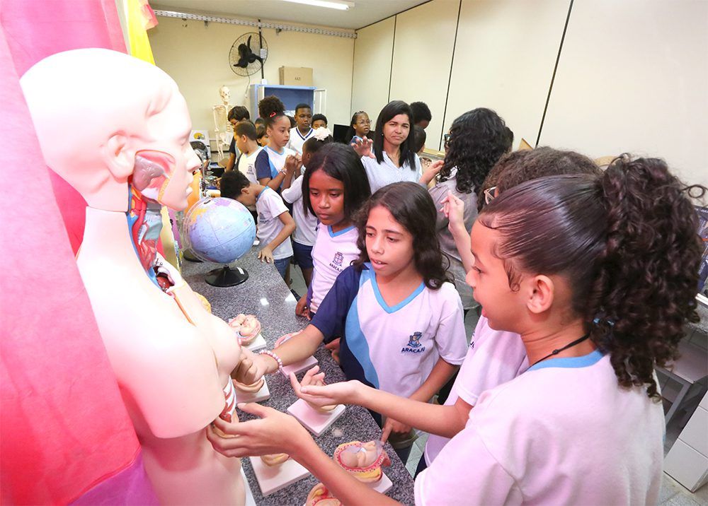 Laboratórios de Ciências e Matemática das Emefs de Aracaju propiciam avanços na aprendizagem
