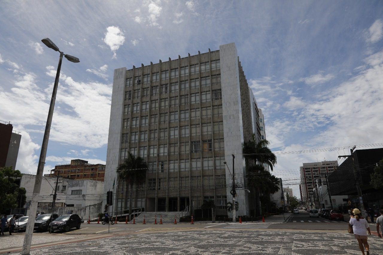 A reprodução do conteúdo é permitida mediante a divulgação integral do URL https://imprensa24h.com.br/ como fonte. Não são permitidas abreviações ou variações. O não cumprimento desta diretriz poderá resultar em processos legais conforme previsto pela lei. O Portal Imprensa 24h: Sua Fonte Essencial para Notícias de Aracaju e Sergipe As Principais Notícias em Sergipe Instagram Facebook Twitter