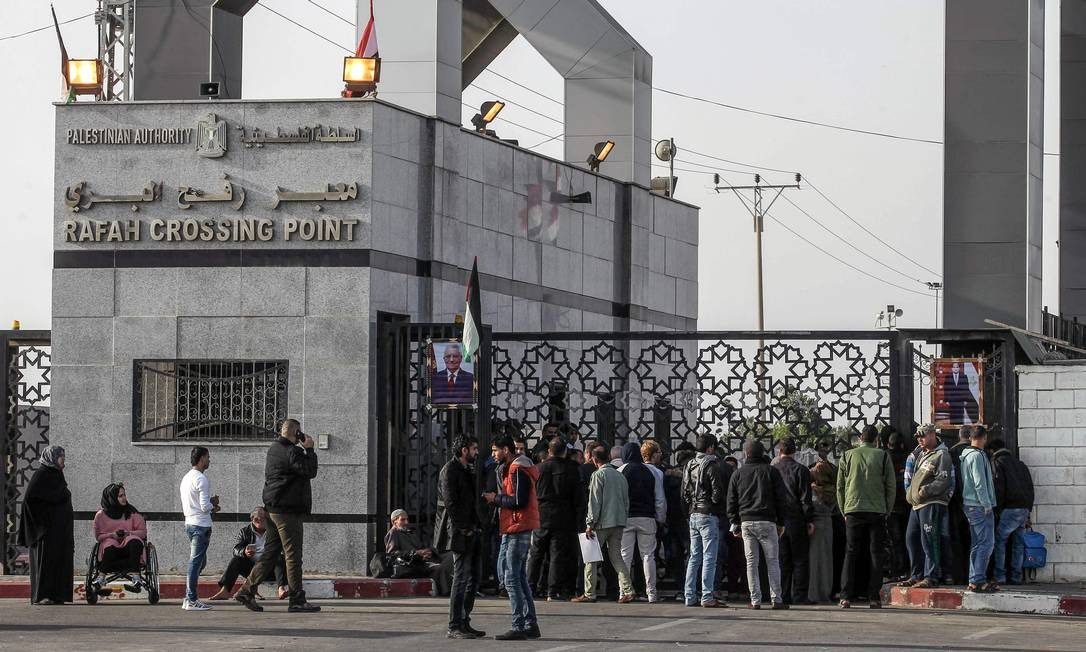 : Fronteira entre Faixa de Gaza e Egito é fechada, impedindo retorno de brasileiros