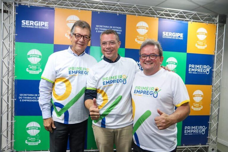 Fecomércio participa da cerimônia de inauguração do Programa Primeiro Emprego