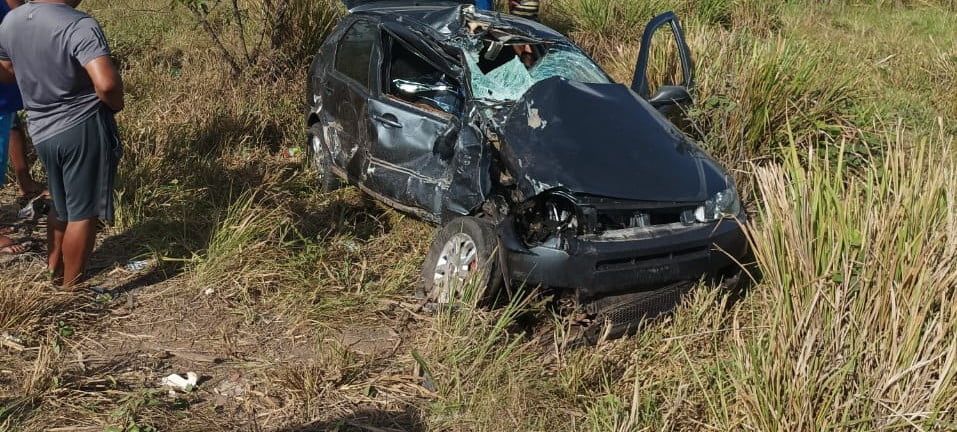 Grave acidente na BR 101 deixa uma pessoa morta em Japaratuba