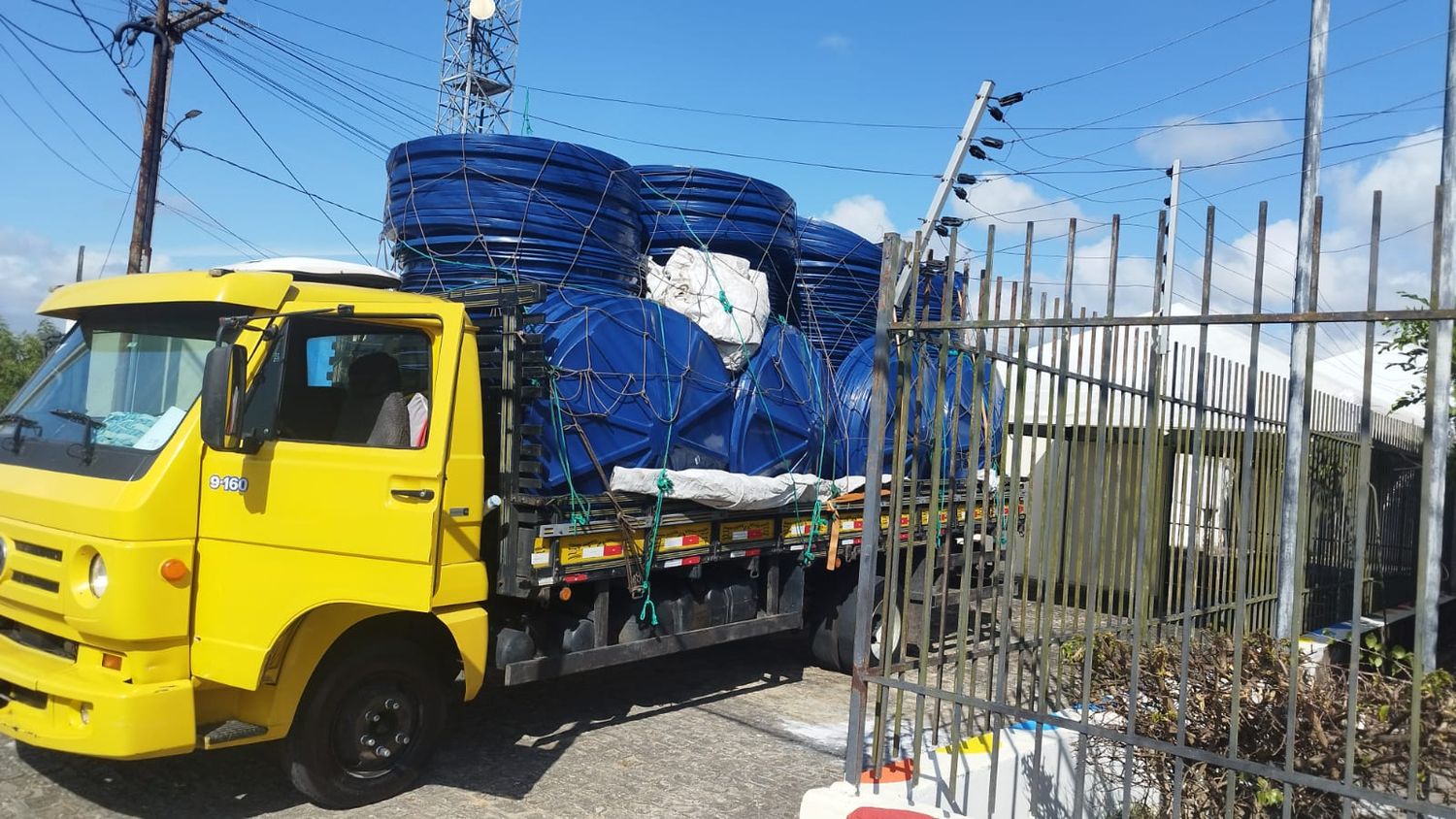 Prefeitura de Telha Inicia Projeto "Caixa D'água Social" e beneficia mais de 200 famílias da comunidade