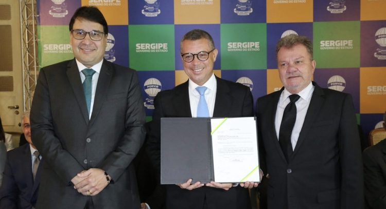 Governador Fábio Mitidieri Nomeia Etélio Carvalho Prado Junior como Desembargador em Sergipe