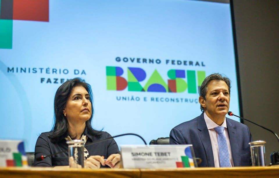 Ministra Simone Tebet defende Revisão de Gastos Públicos durante debate sobre Orçamento