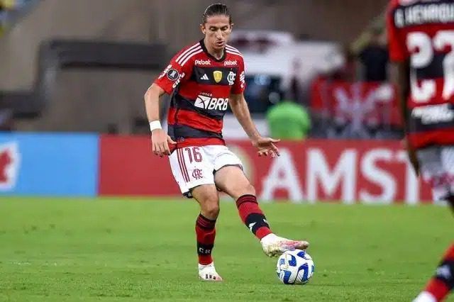 Despedida Emocionante: Filipe Luís Anunciará Aposentadoria com Homenagem Especial no Confronto Flamengo x Cuiabá