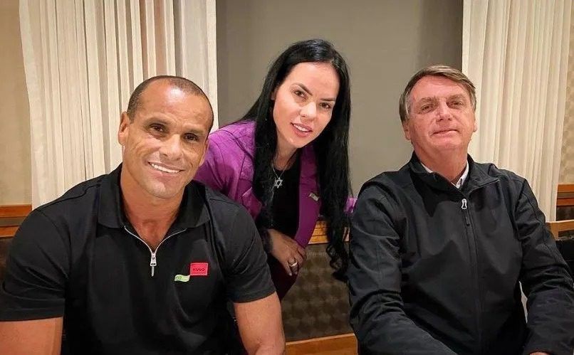 PF investiga destino de doações de Rivaldo e irmã de Neymar para possível financiamento de acampamentos golpistas