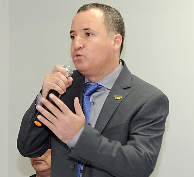 Fábio Andrade desponta nas pesquisas e é cogitado como pré-candidato à prefeito em Nossa Senhora de Lourdes