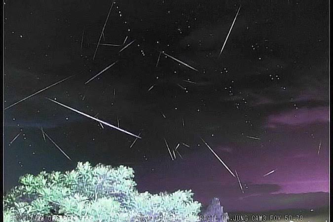 Descubra Quando e Onde Observar as Espetaculares Chuvas de Meteoros em 2024