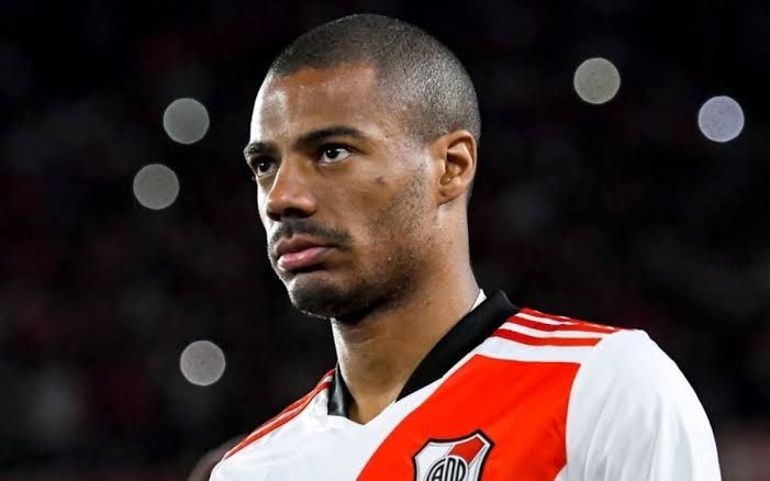 Flamengo Oficializa Contratação de Nicolas de la Cruz em Negociação de 89 Milhões de Reais