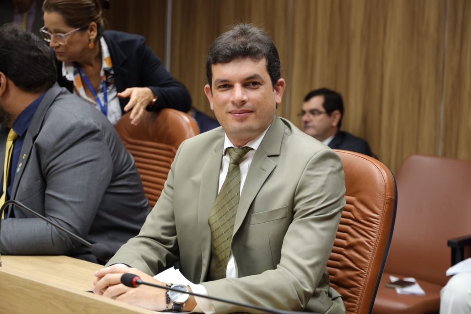 Paulo Júnior propõe e deputados aprovam projeto para preservação de matas ciliares