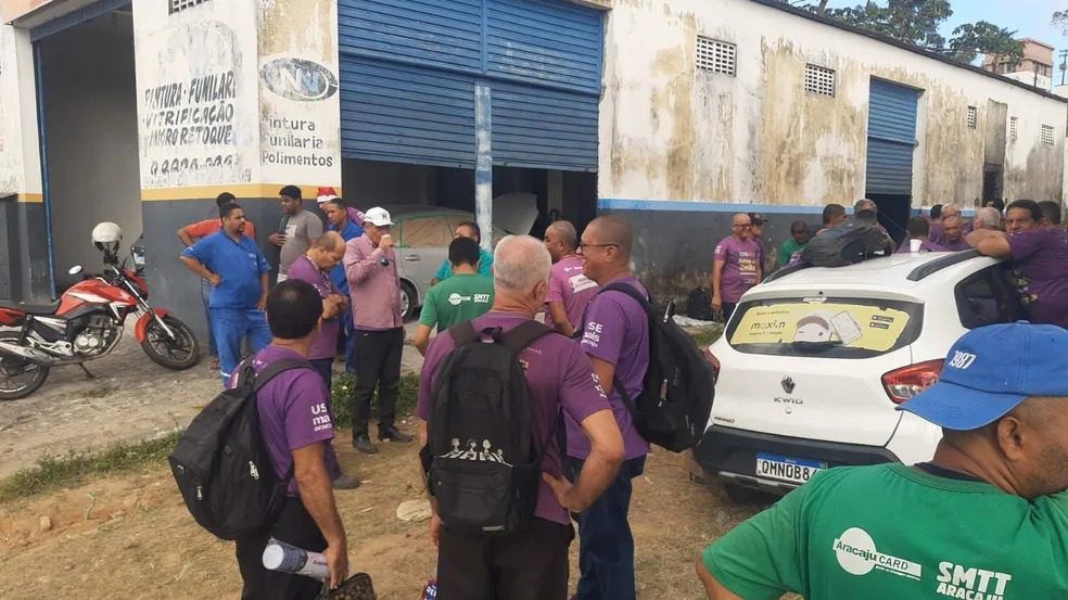 Motoristas do grupo Pogresso paralisama atividades, veja linhas afetadas