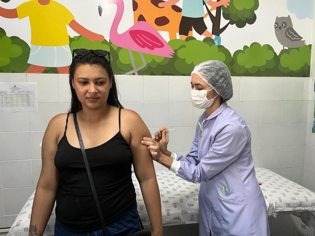 Vacinação contra influenza: Prefeitura de Aracaju reforça importância da imunização em meio à antecipação da campanha