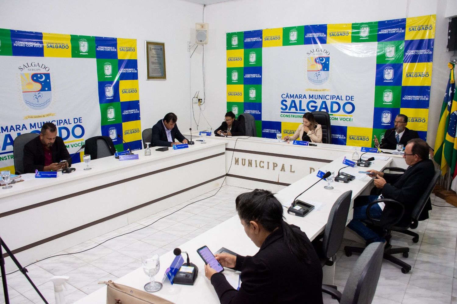 Vereadores de Salgado aprovam medidas em prol dos direitos das mulheres e segurança pública