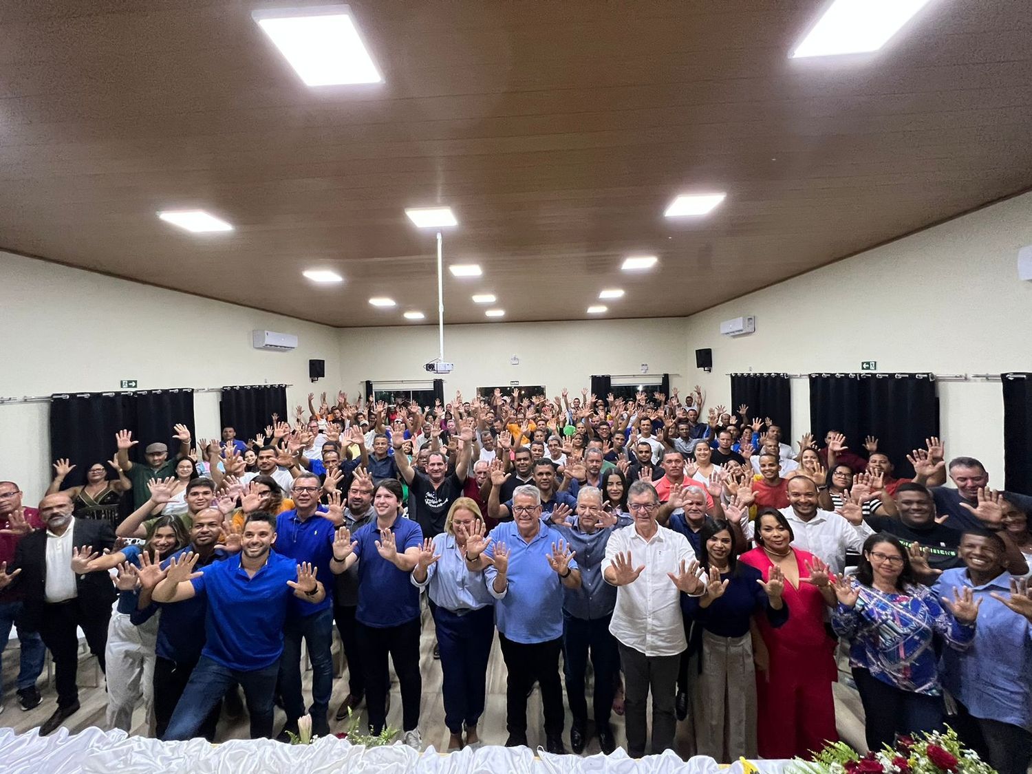 Ricardo Roriz anuncia seu pré-vice e chapas com 40 pré-candidatos a vereador