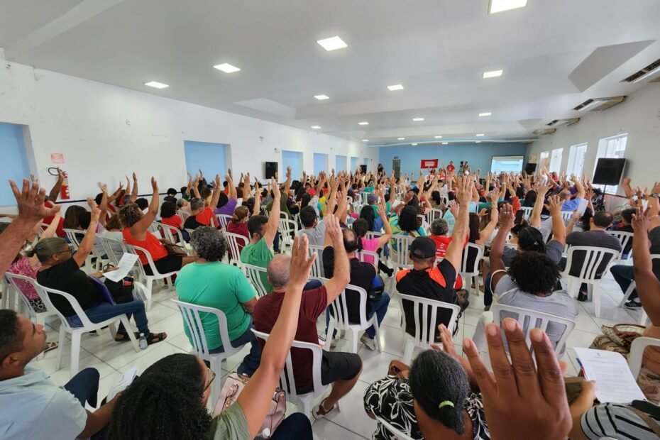 Professores da Rede Estadual de Sergipe anunciam paralisação nos dias 24 e 25 de abril