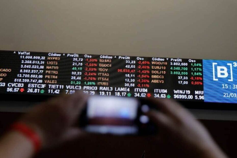 Totvs (TOTS3) se destaca entre as ações em alta do Ibovespa, impulsionada por perspectivas positivas