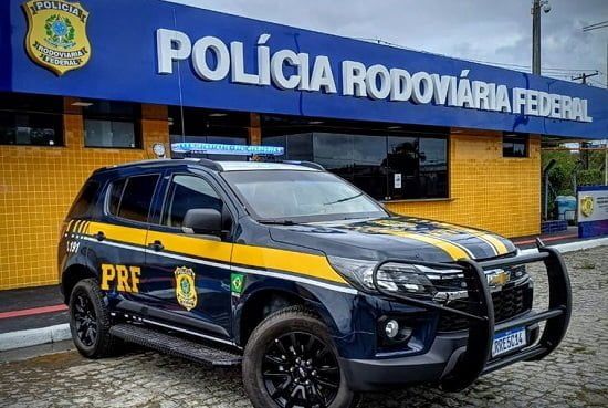 PRF flagra três condutores dirigindo com CNH suspensa em rodovias de Sergipe