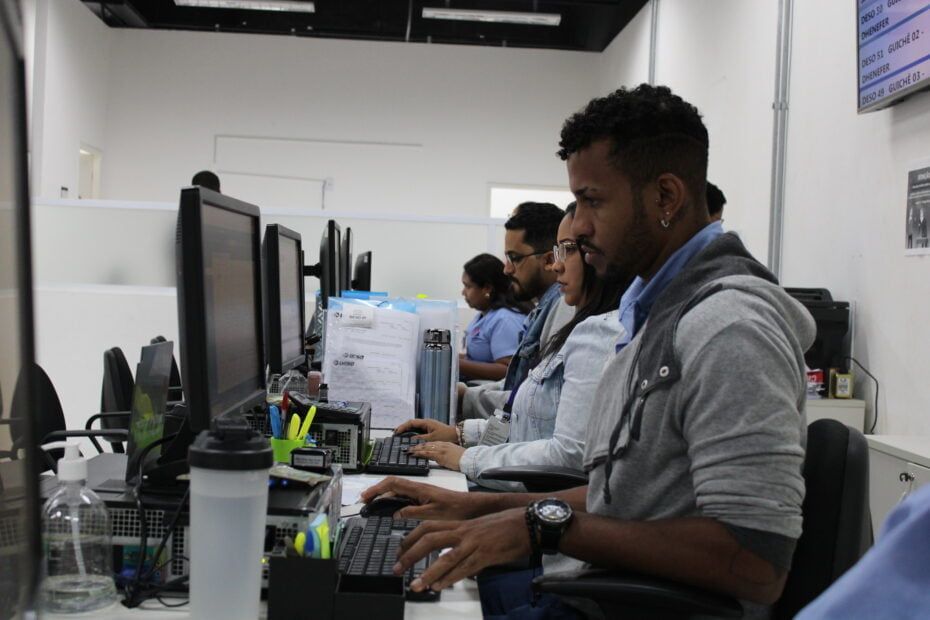 Deso monitora atendimento e orienta clientes para otimizar serviços