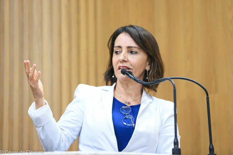 Diálogo com ACESE: Emilia Correia busca soluções para revitalizar o Centro Comercial em Aracaju