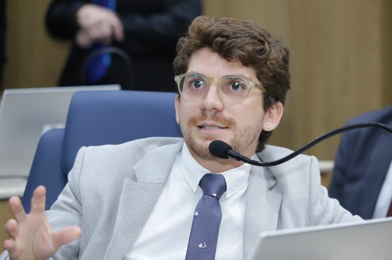 Vereador diz que se o nível do mar subir 5 metros Aracaju irá desaparecer