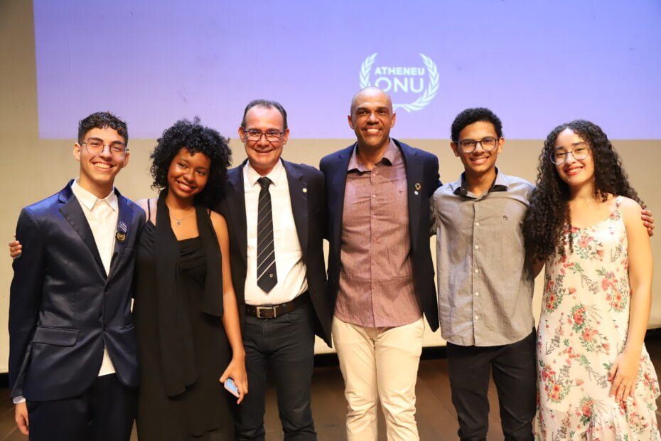 Zezinho Sobral enaltece engajamento estudantil em evento Sergipano