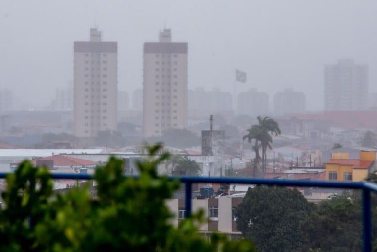 Defesa Civil emite alerta de chuvas moderadas e ventos intensos para Sergipe