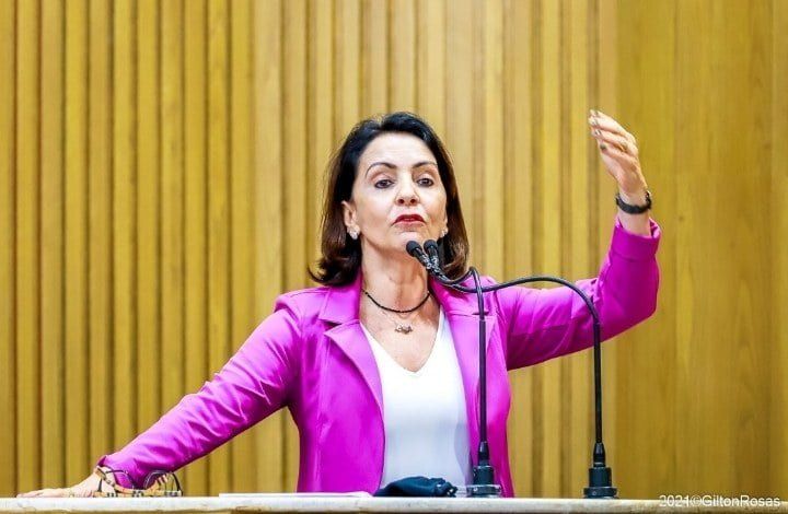 Emília Corrêa deixará Aracaju sem coleta de lixo, sem merenda escolar e sem atendimentos na saúde?