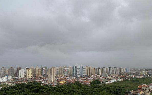 Previsão do tempo em Aracaju hoje o dia será nublado e temperaturas variando entre 24°C e 29°C