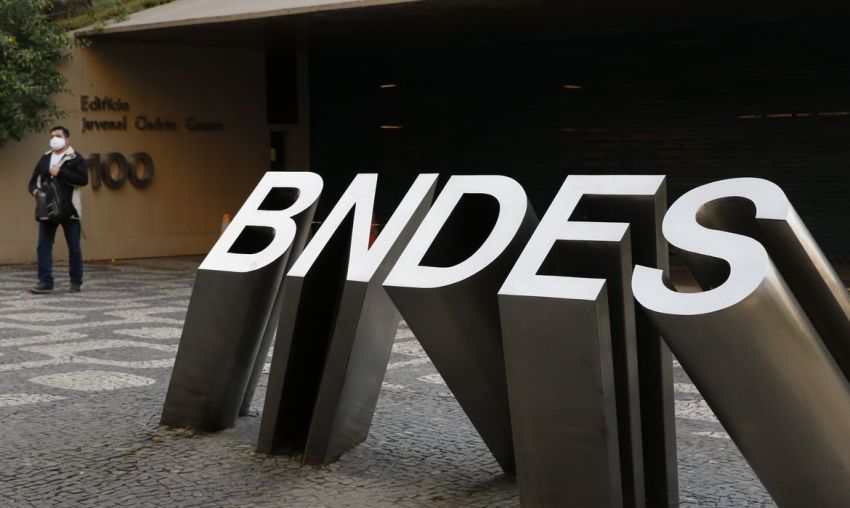 Com R$ 100 milhões em 2024, BNDES amplia crédito para empresas de Sergipe