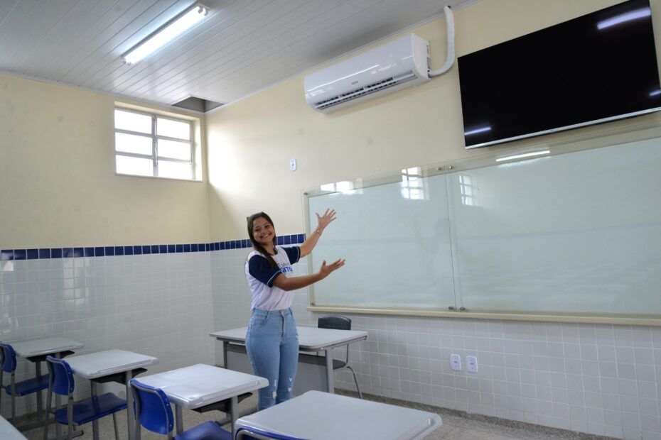 Governo de Sergipe climatiza 132 escolas e investe quase R$ 68 milhões em educação
