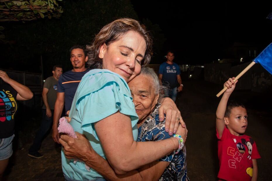 Mais duas pesquisas comprovam liderança de Emília em Aracaju