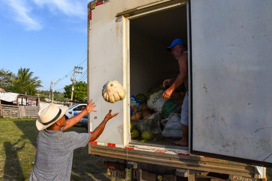 Governo de Sergipe já entregou mais de 1.600 toneladas de alimentos para famílias em situação de vulnerabilidade
